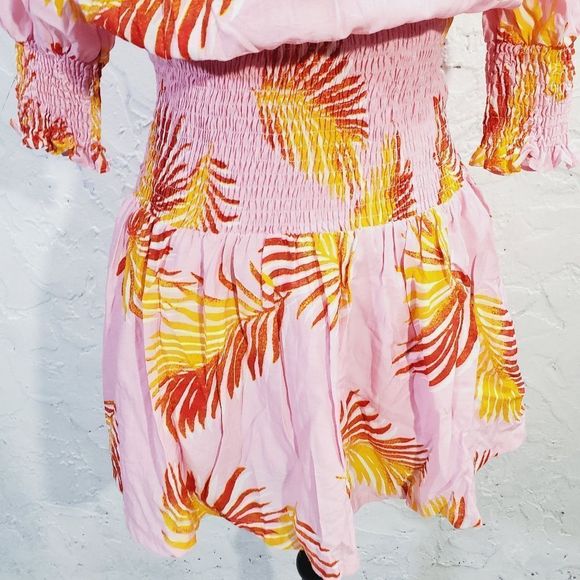 The sang mini Print ruffle off shoulder  Summer Coquette dress size  Medium - Picture 4 of 12